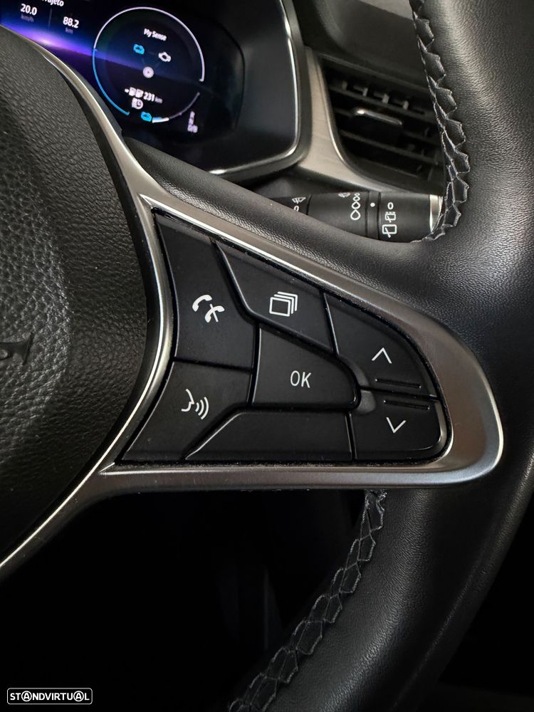 Renault Captur 1.6 E-Tech Plug-In Intens - 24
