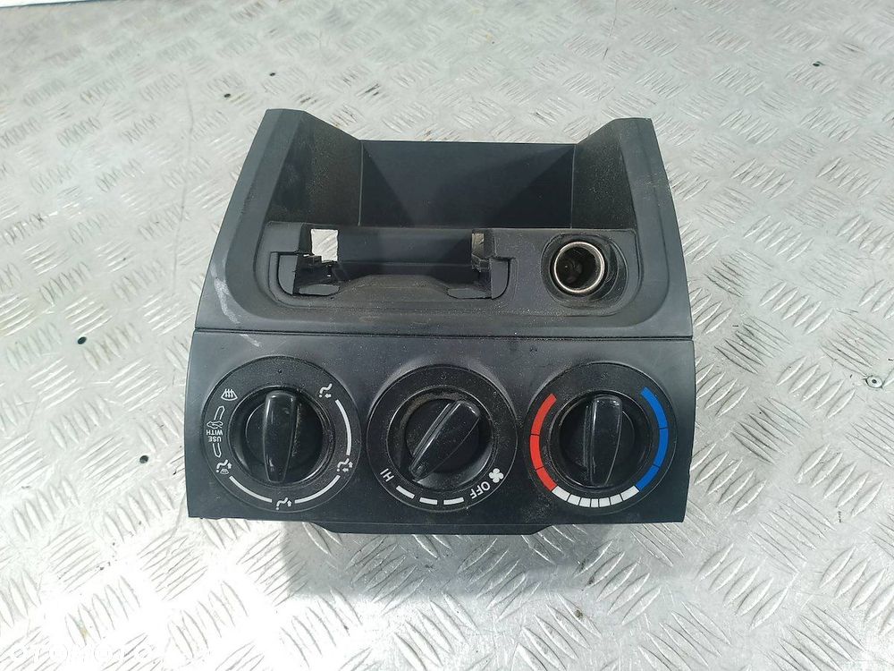 PANEL NAWIEWU GEELY MK - 1