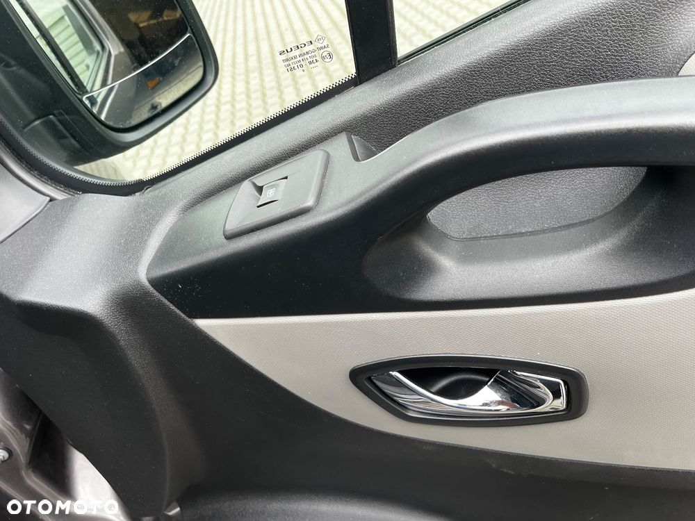 Renault Trafic L2H1 2,9t Business - 10