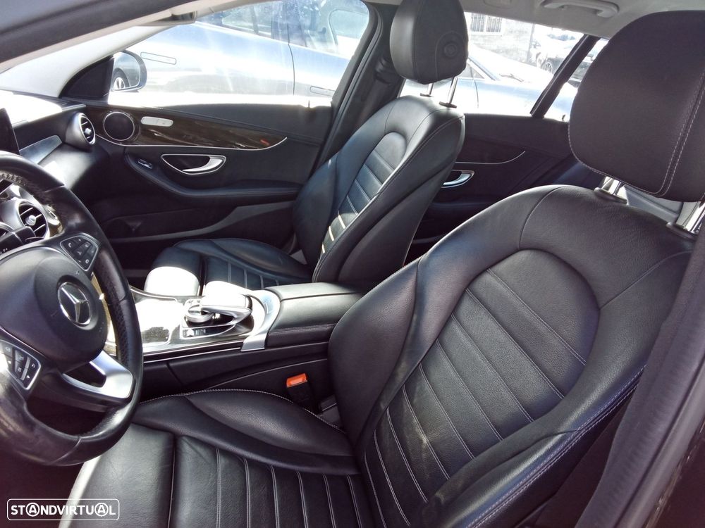Mercedes-Benz C 300 BlueTEC Hybrid AMG Line - 12