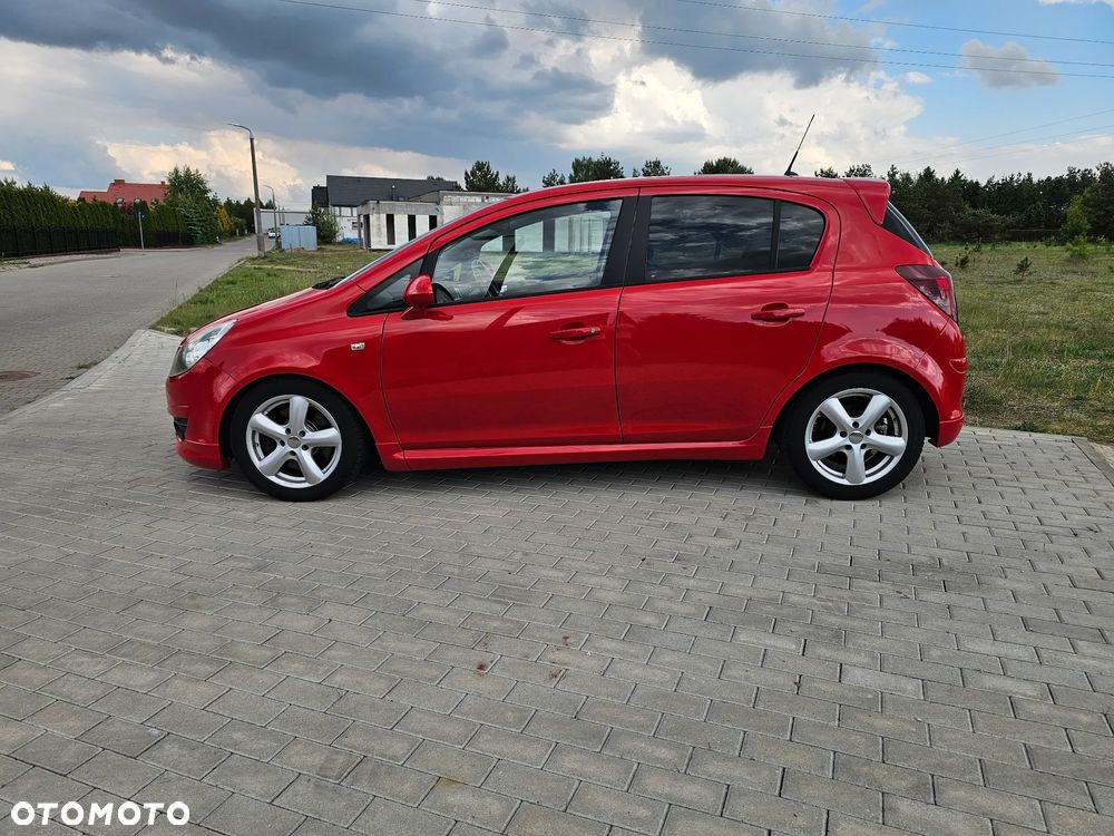 Opel Corsa 1.6T GSI - 6