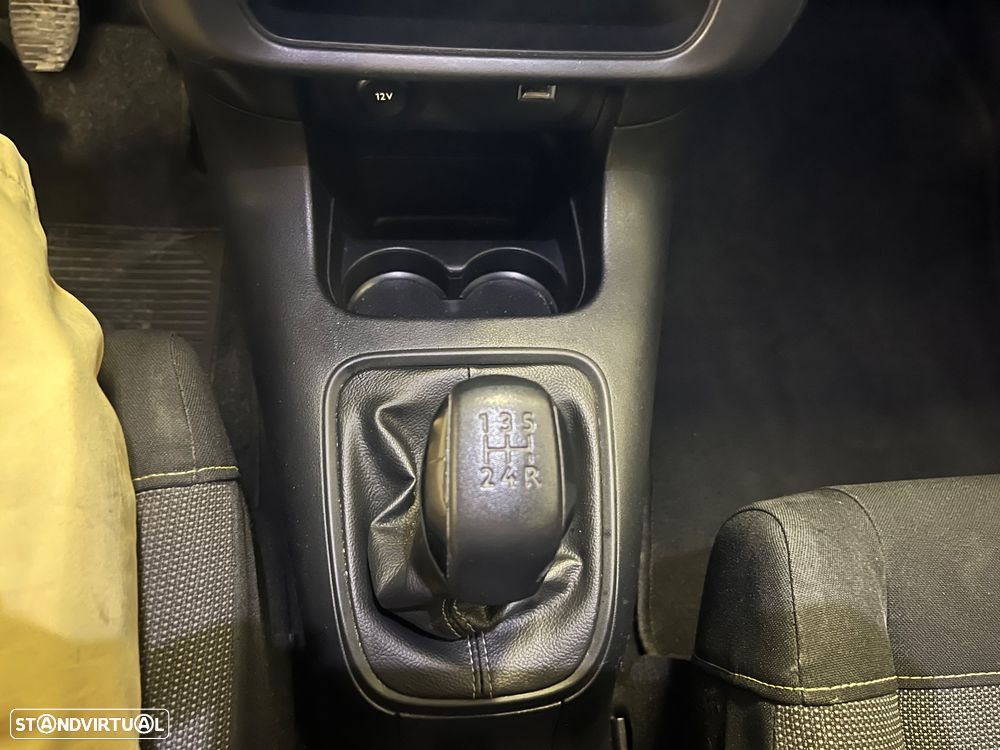 Citroën C3 1.2 PureTech Shine - 29