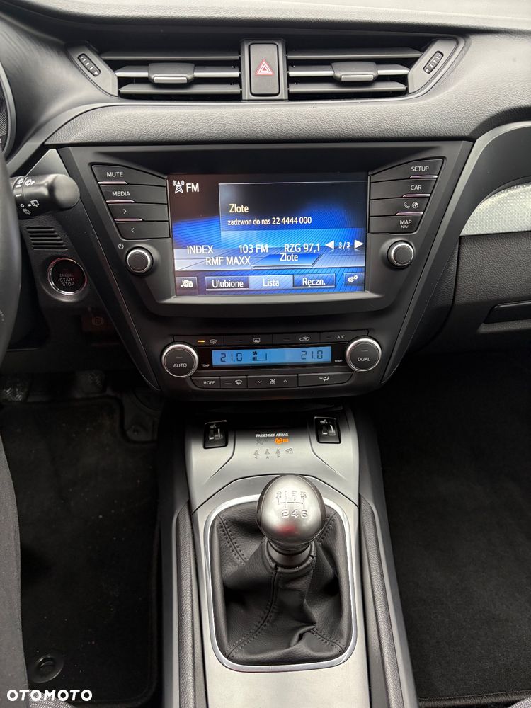Toyota Avensis 2.0 D-4D Selection - 8