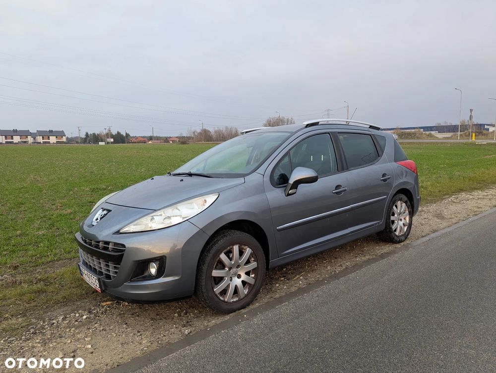 Peugeot 207 1.6 - 4
