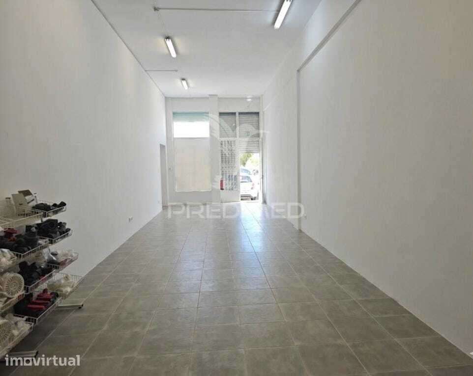 Espaço Comercial e Industrial de 357m² (Duplex) – Lagos (Parque Ind... - Grande imagem: 4/9