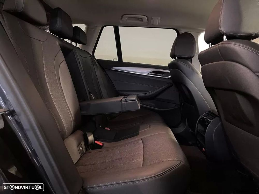 BMW 520 d Auto - 16