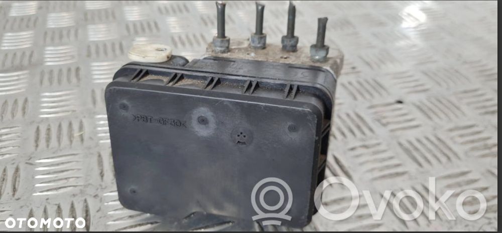 Toyota Rav4 II Pompa ABS - 1