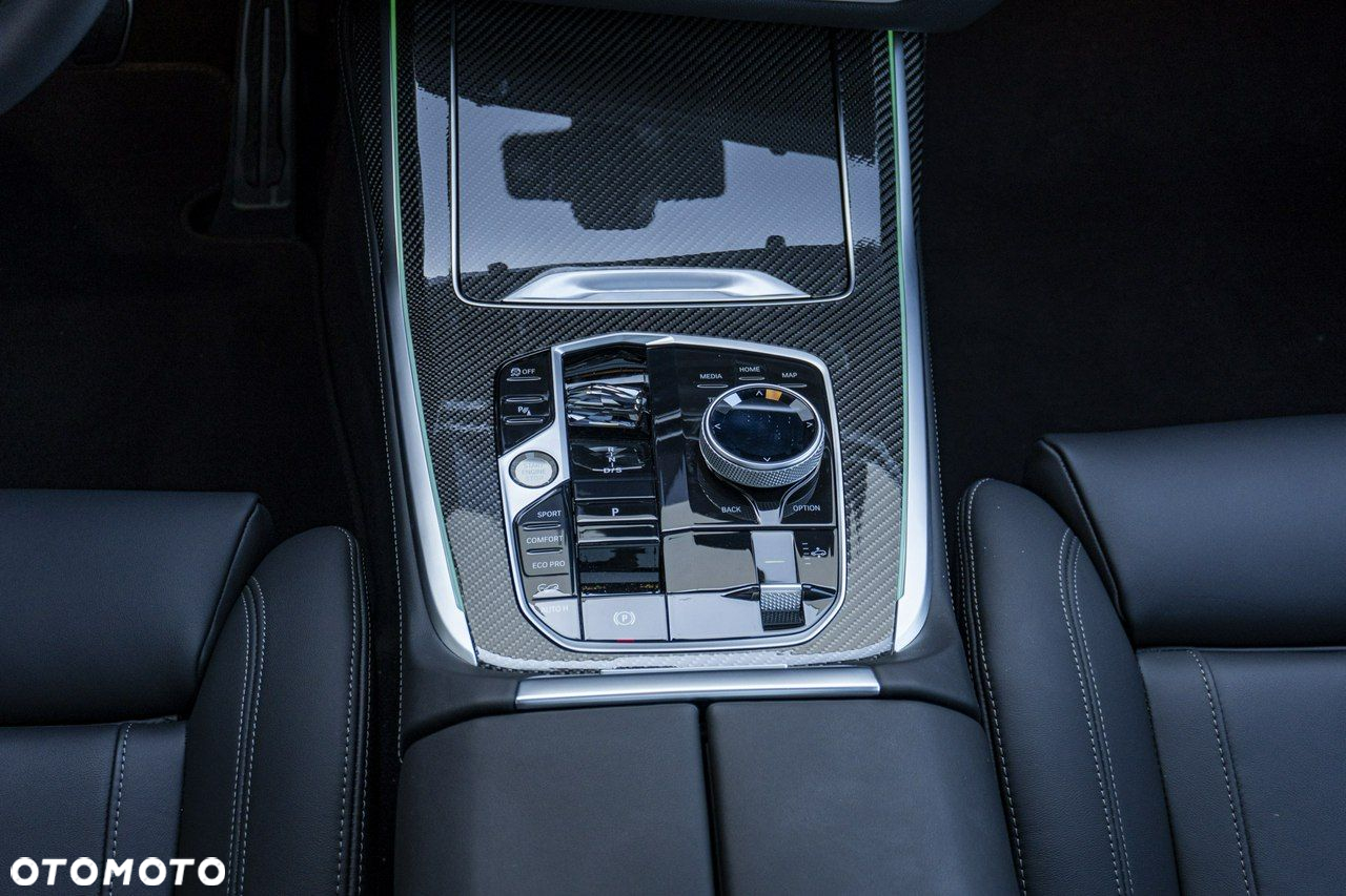 BMW X7 - 17