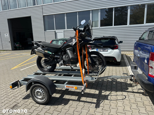 CFMoto MT-X