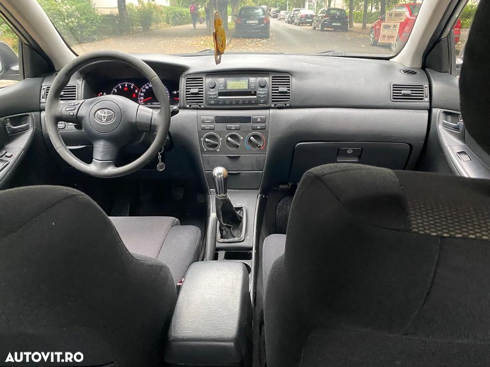 Toyota Corolla 1.4 Diesel Sedan Terra - 4