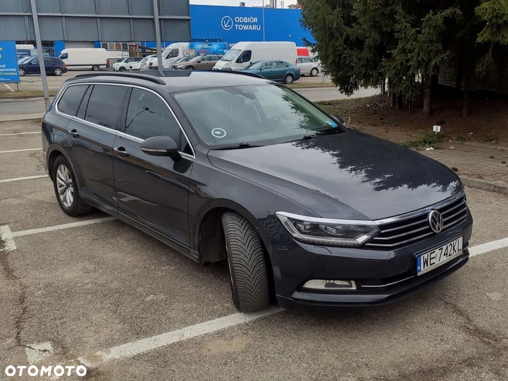 Volkswagen Passat - 2