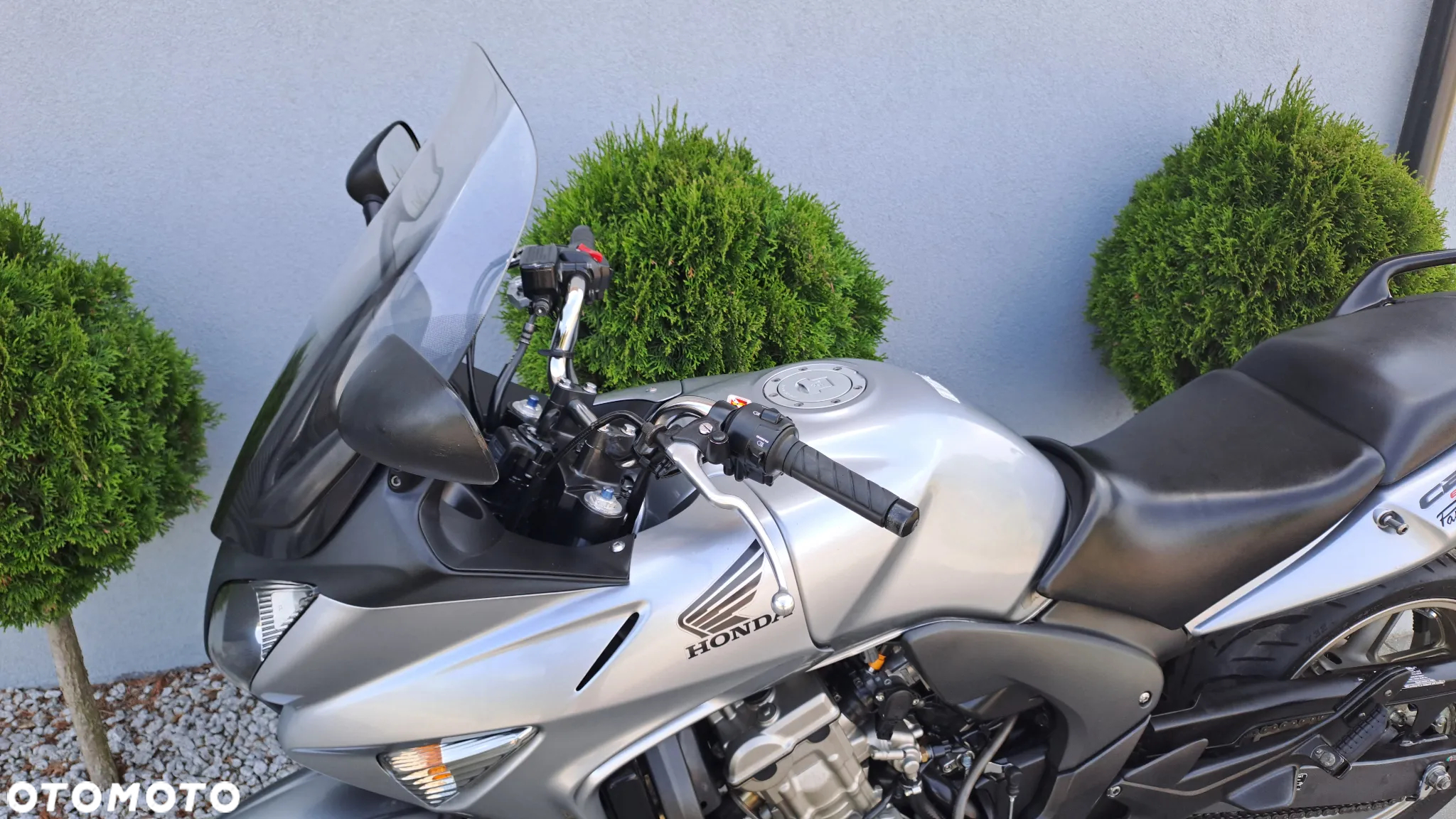 Honda CBF - 33