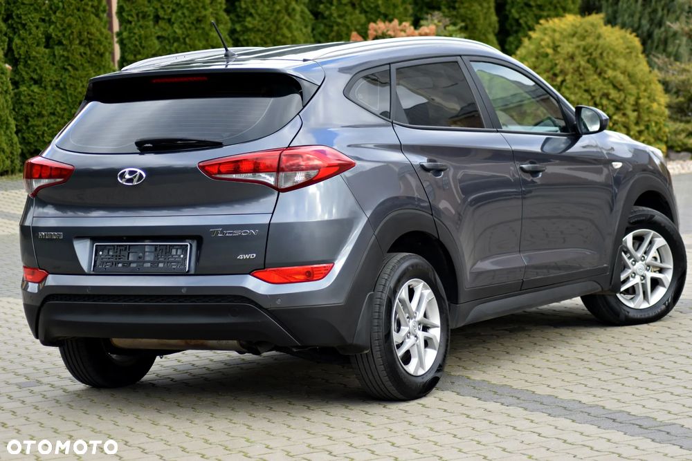 Hyundai Tucson 2.0 CRDI 4WD Automatik Premium - 2