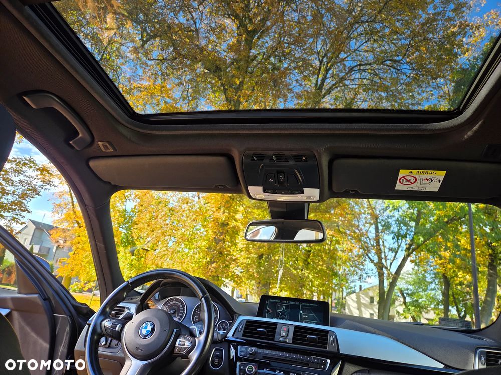 BMW Seria 3 320d xDrive Edition M Sport Shadow - 15