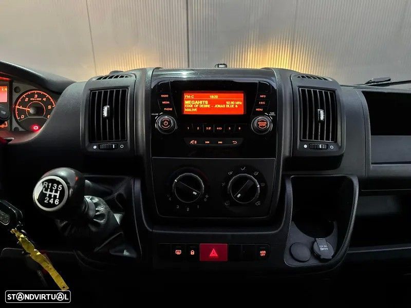 Peugeot Boxer 2.2 BlueHDi 335 L3 CD - 11