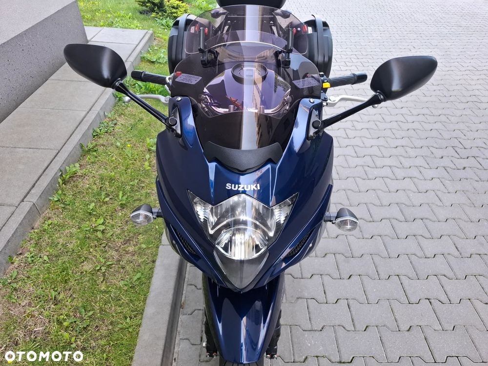 Suzuki GSX - 15