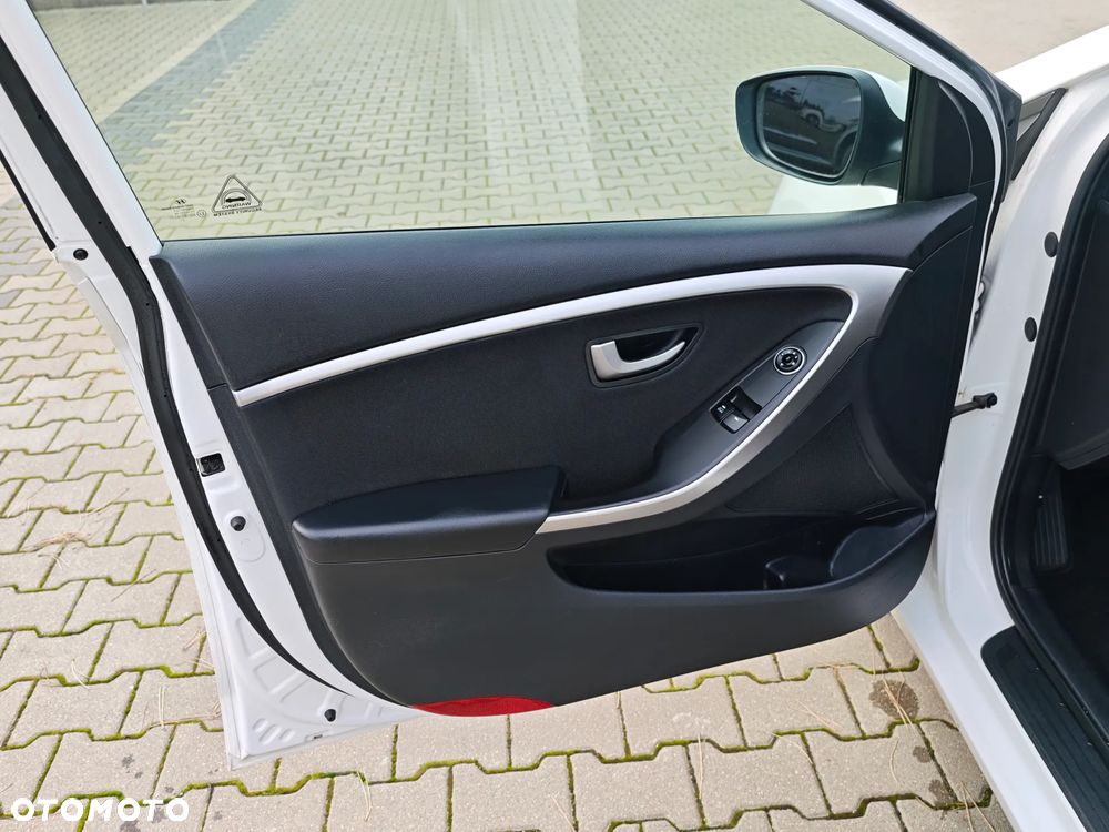 Hyundai i30 1.4 Classic - 20