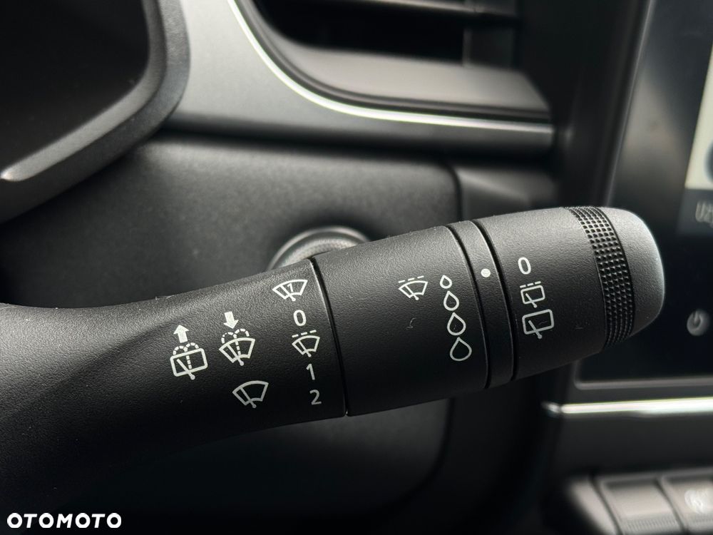 Renault Captur TCe 100 EXPERIENCE - 24