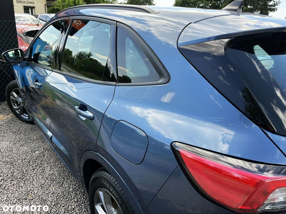 Ford Kuga 2.5 Duratec FHEV ST-LINE - 22