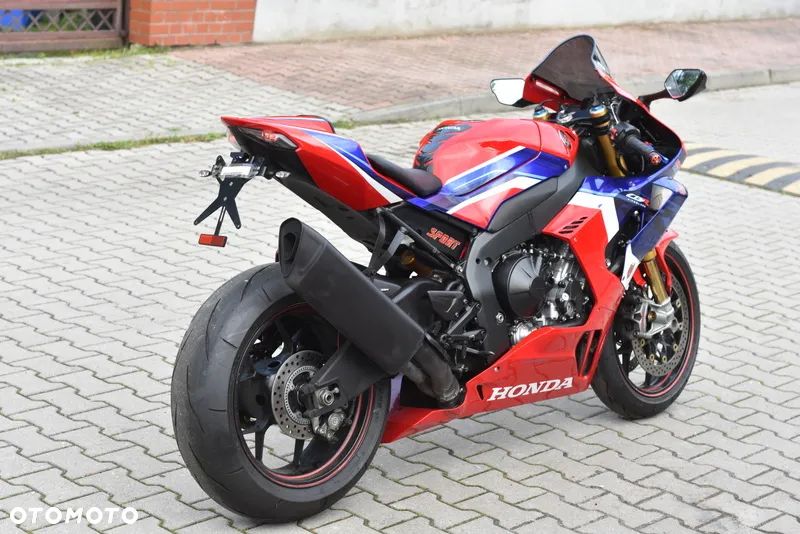 Honda CBR - 19