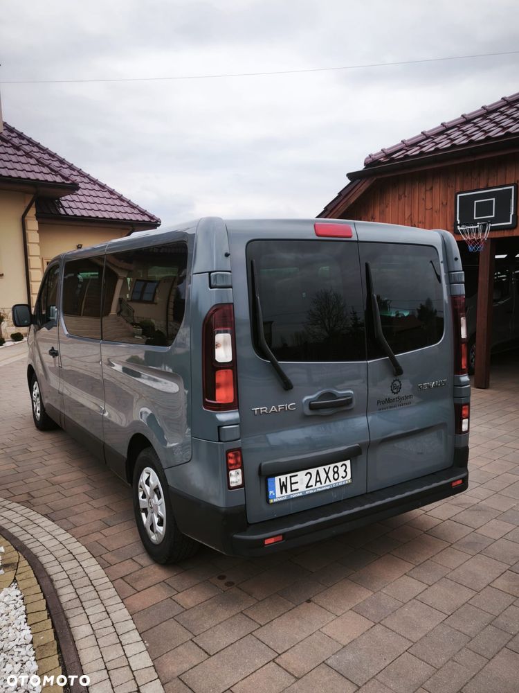 Renault Trafic - 2