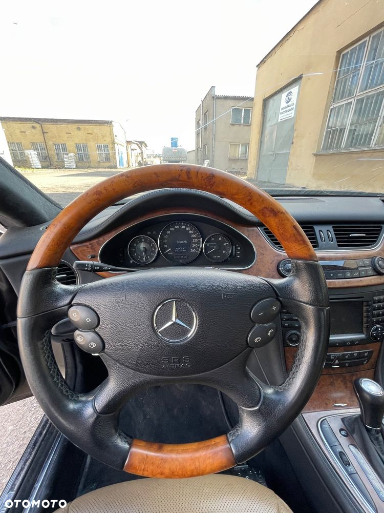 Mercedes-Benz CLS 320 CDI - 11