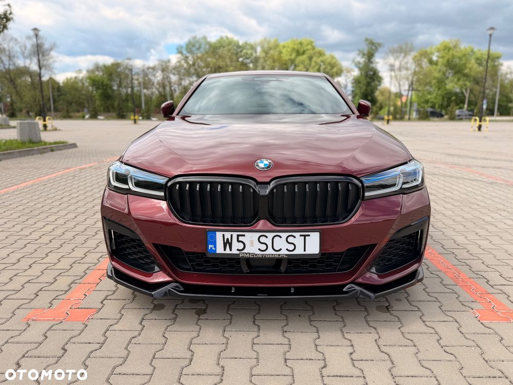 BMW Seria 5 540i xDrive mHEV sport - 15