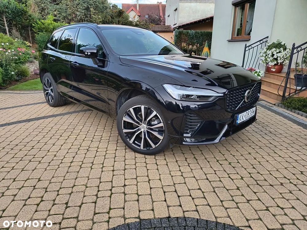 Volvo XC 60 B5 B AWD Plus Black Edition - 11