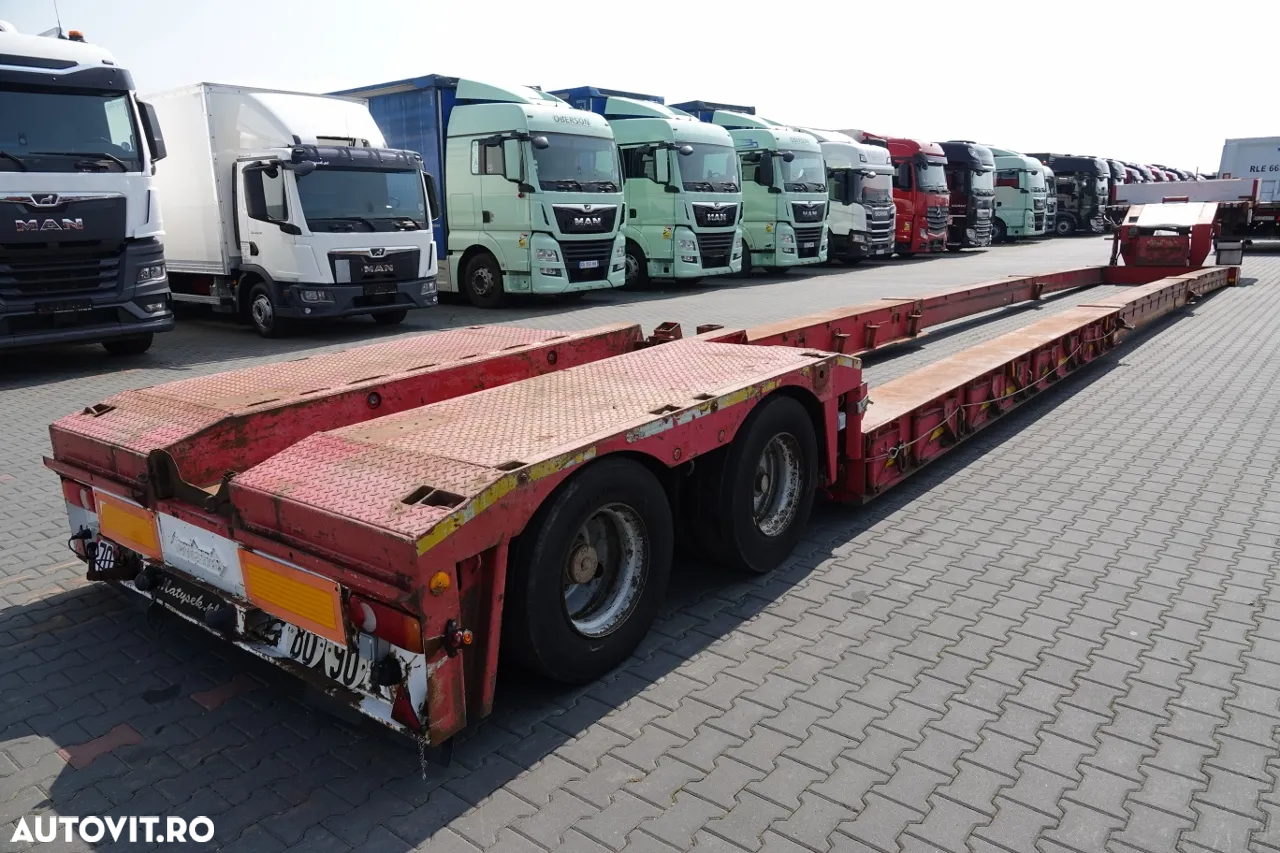 Nooteboom TIEFBET DETASABILE / ȘASIU JOS / EXTENSIBIL / OSI DE DIRECȚIE / Lungime 22 m / PORTATOR / TROLIU - 5