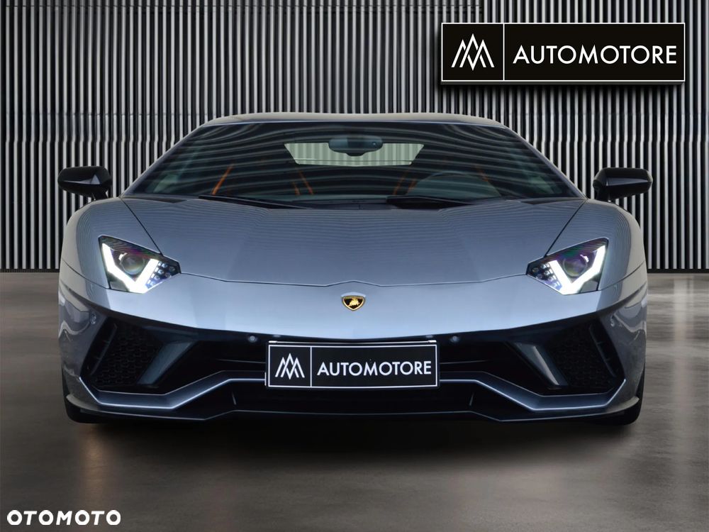 Lamborghini Aventador S - 3