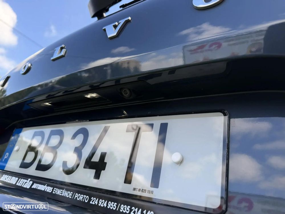 Volvo XC 60 2.0 T6 PHEV Ultimate Dark AWD - 15