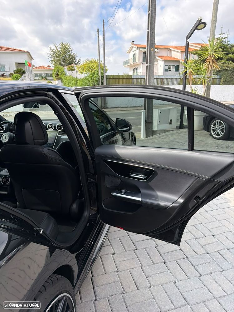 Mercedes-Benz C 300 d AMG Line - 34