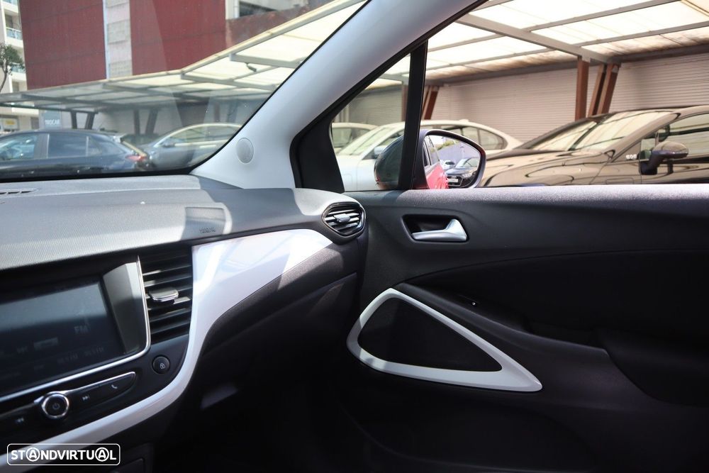 Opel Crossland X 1.2 2020 - 19