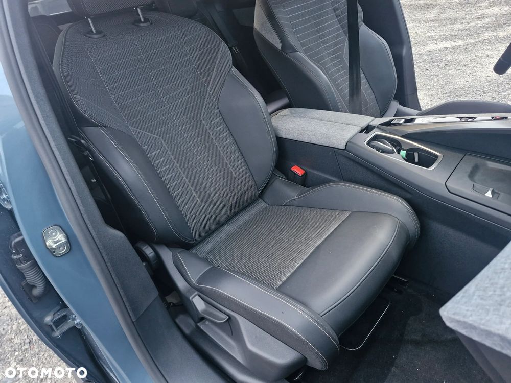 Peugeot 3008 1.2 PureTech mHEV Allure Pack S&S e-DCS6 - 20