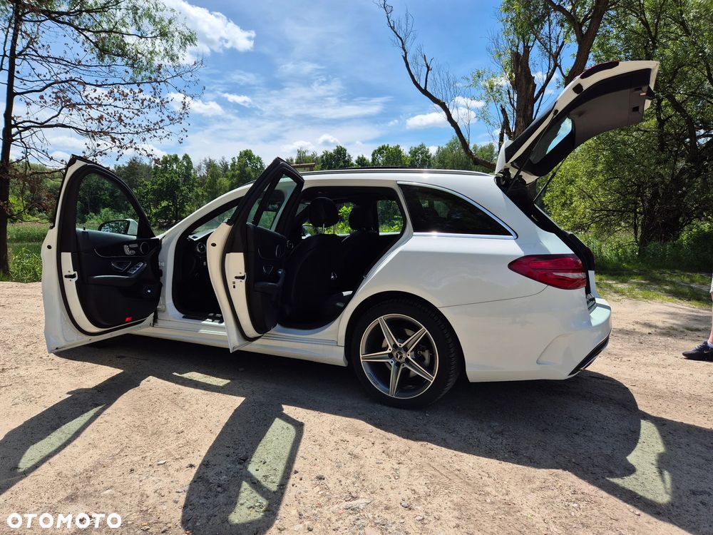Mercedes-Benz Klasa C 300 9G-TRONIC AMG Line - 16
