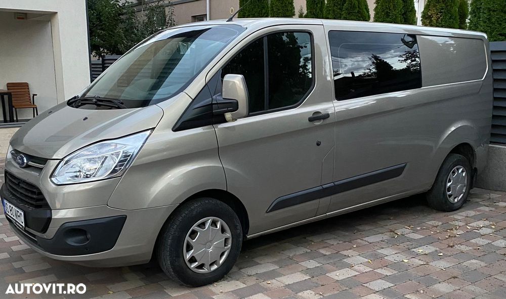 Ford TRANSIT CUSTOM - 2