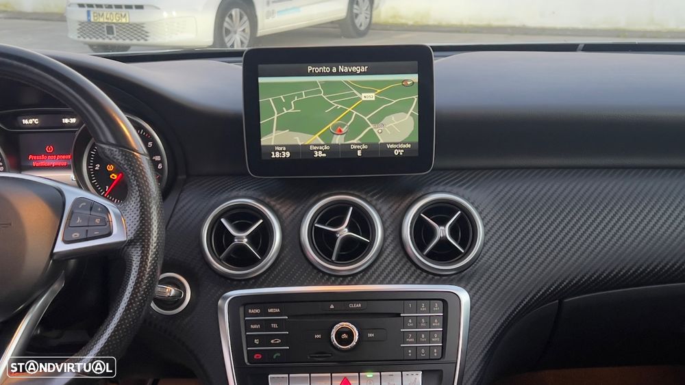 Mercedes-Benz A 180 CDI BE AMG Line - 20