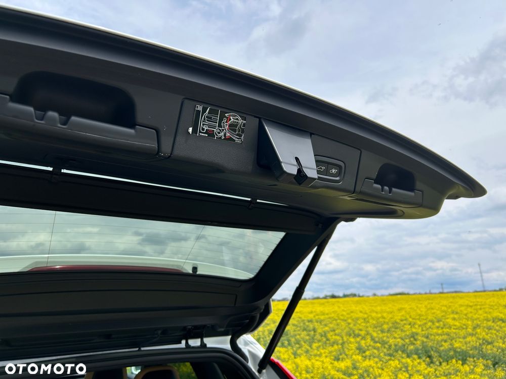 Volvo XC 60 T5 AWD Geartronic Momentum - 27