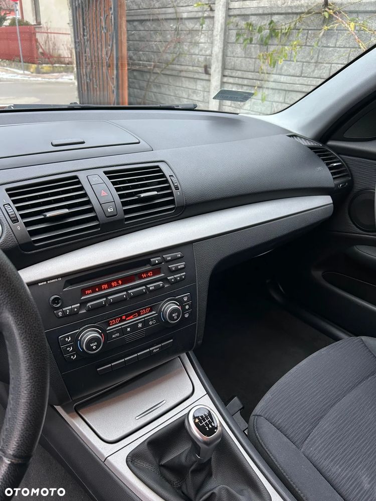BMW Seria 1 118i - 8