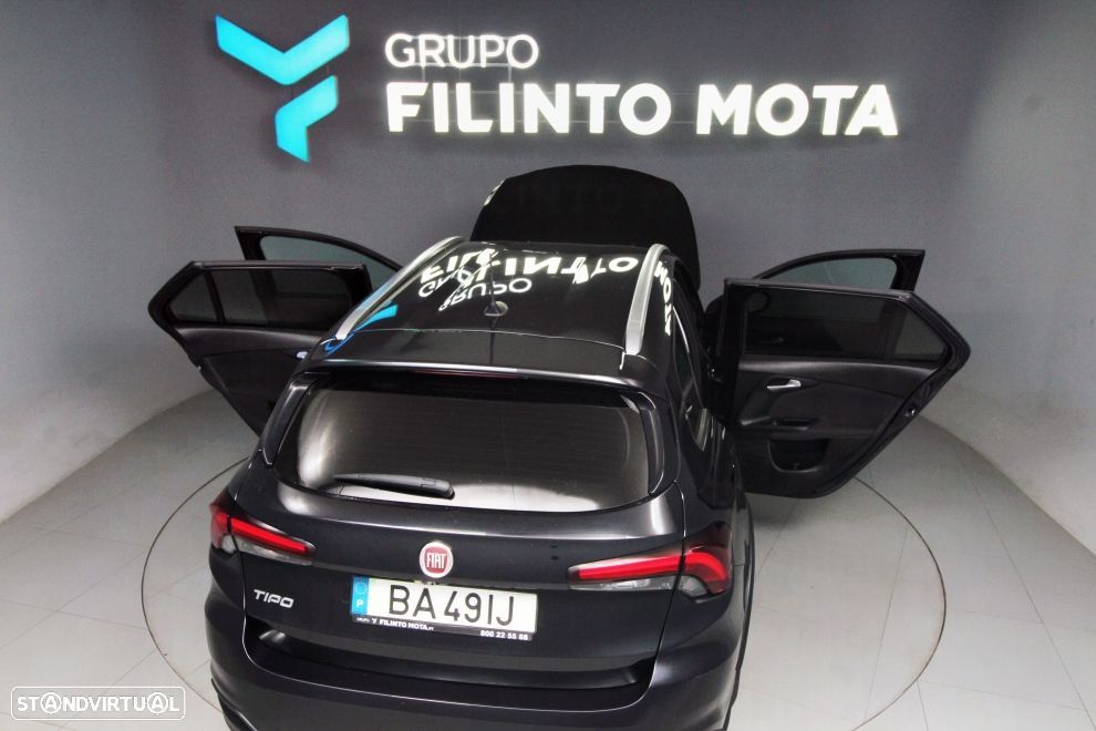 Fiat Tipo Station Wagon Cross 1.0 GSE T3 Cross - 11