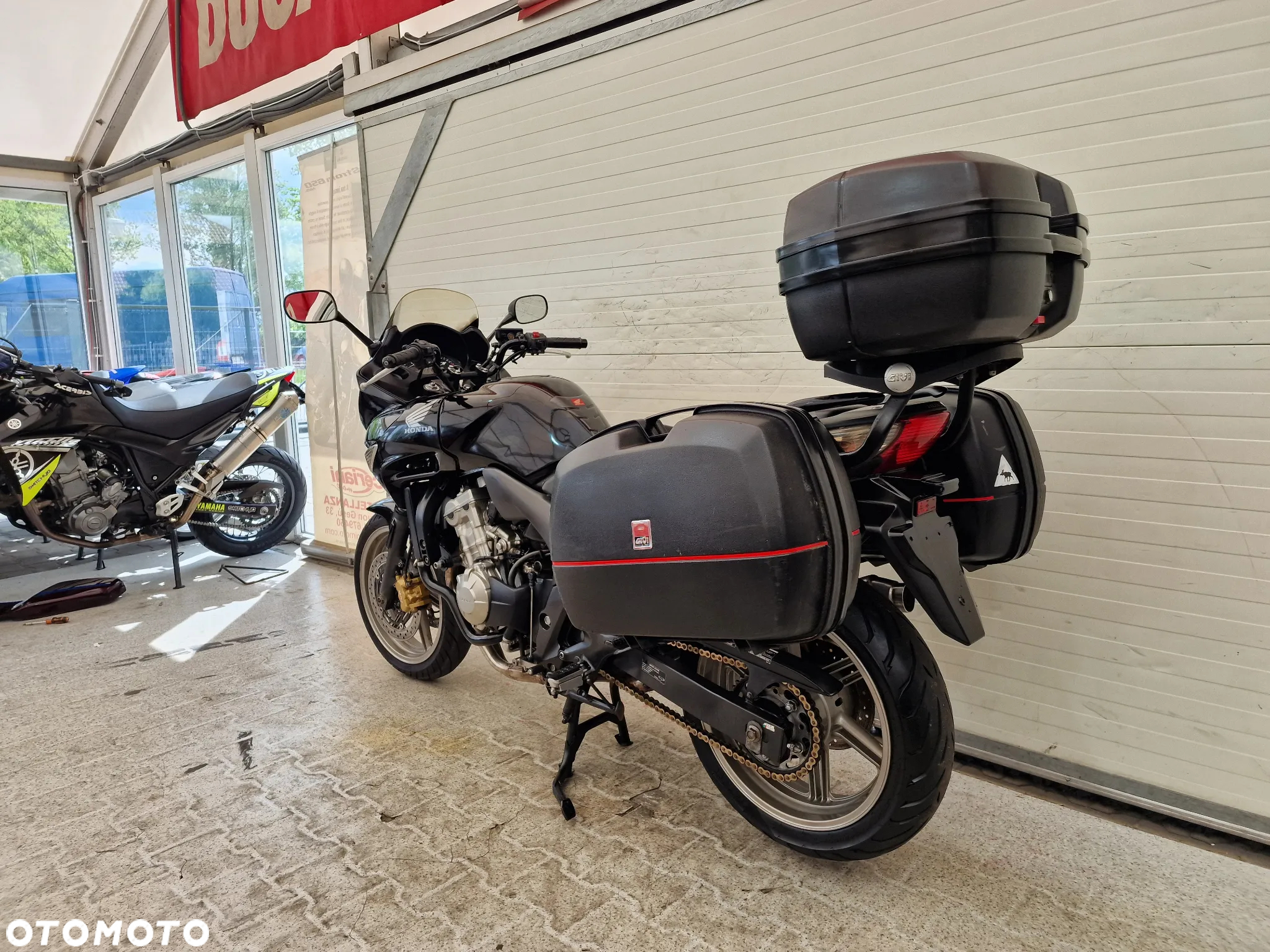 Honda CBF - 6