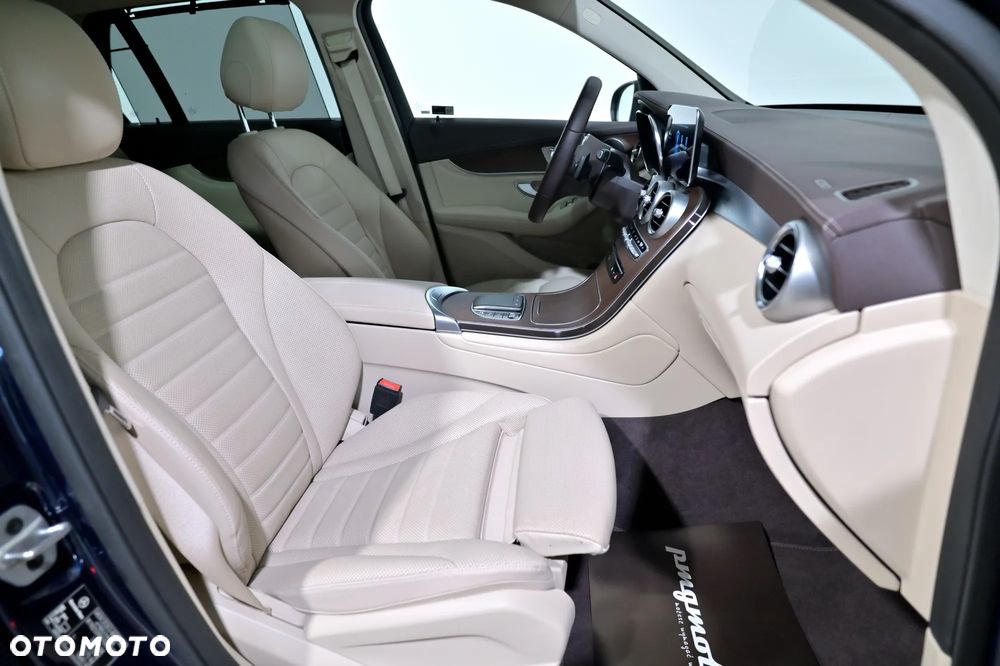 Mercedes-Benz GLC 300 de 4-Matic Avantgarde - 19