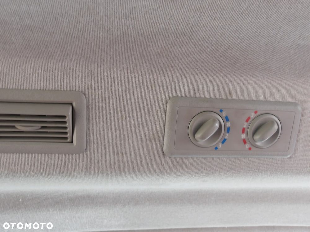 Renault Trafic Grand Passenger 2,9t Pack Clim - 15