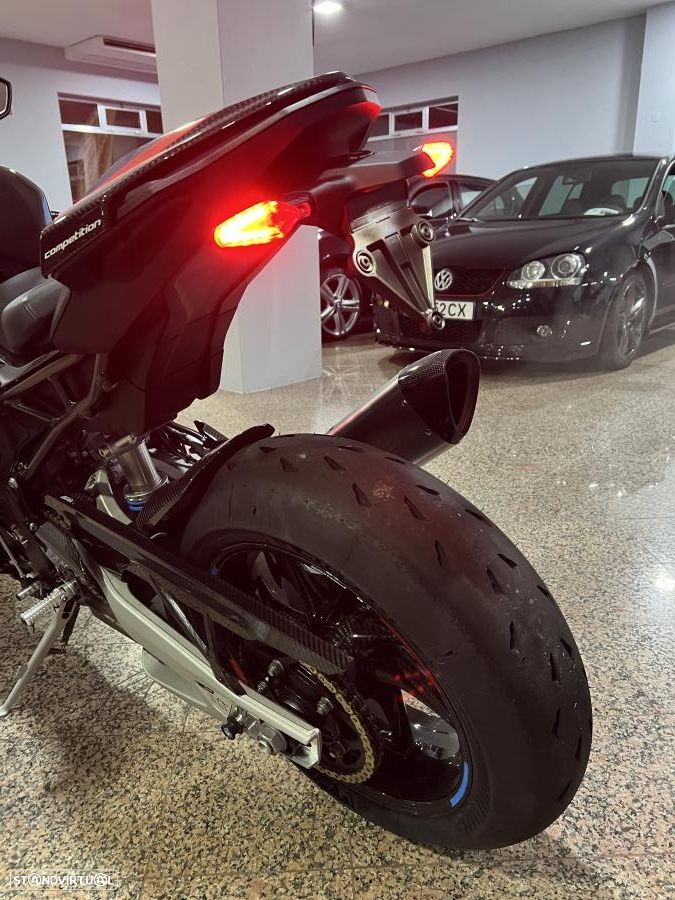 BMW M 1000 RR Competition Carbon - 34