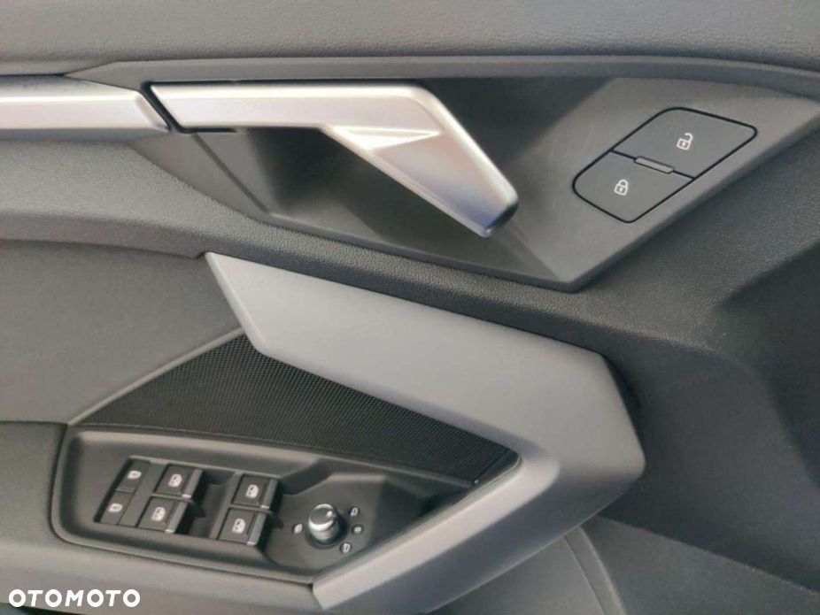 Audi A3 Sportback 30 TFSI - 15