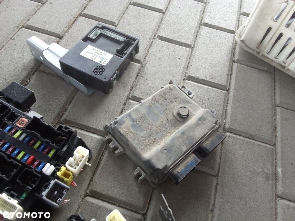 KL ZESTAW STARTOWY KOMPUTER LICZNIK SUZUKI GRAND VITARA II 05- 2.0 16V 33921-65J0 - 3