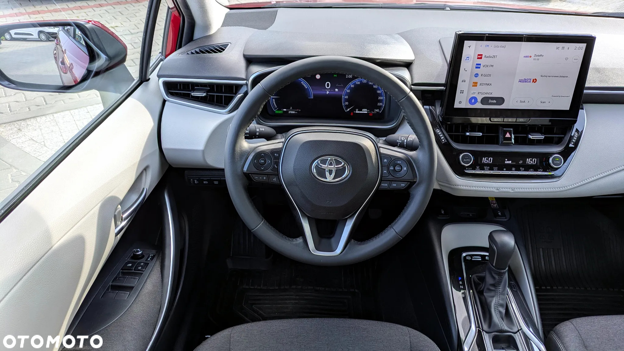 Toyota Corolla 1.8 Hybrid Style - 11