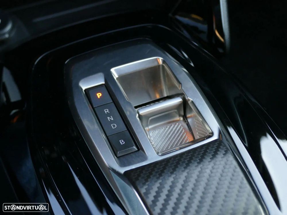 Peugeot e-208 50 kWh GT - 23