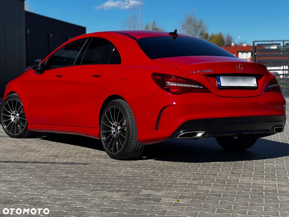 Mercedes-Benz CLA 200 7G-DCT AMG Line - 1