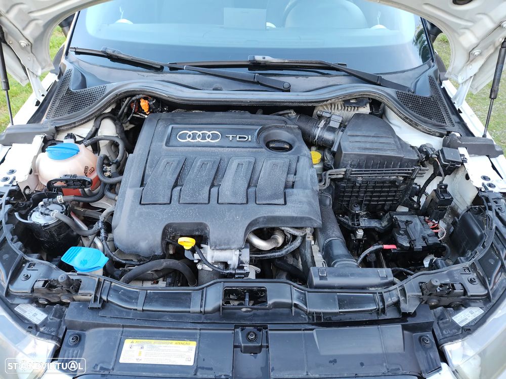 Audi A1 1.6 TDI S-line S-Tronic - 13